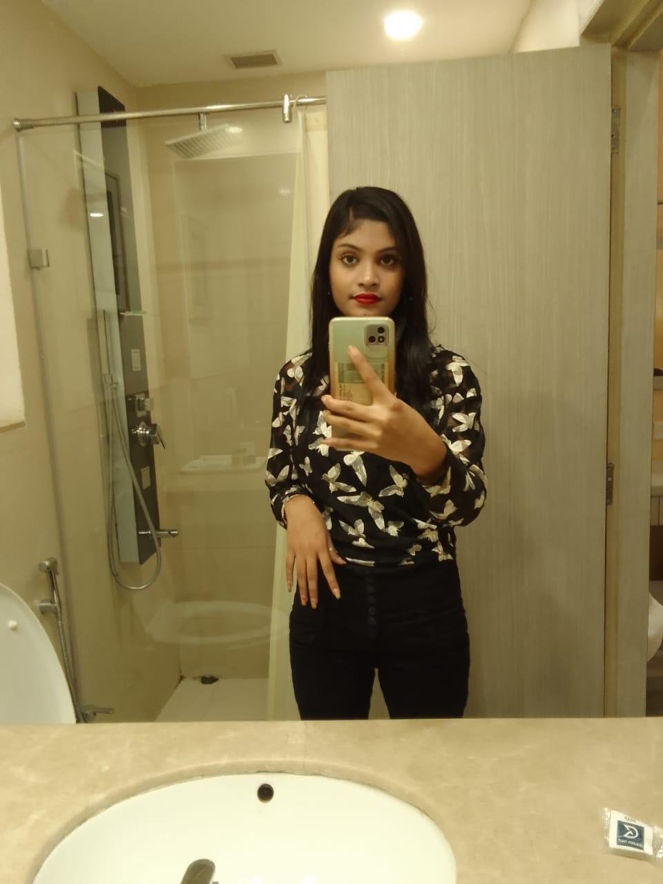  call girl in Karol Bagh